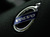 Volvo XC70 insurance quotes